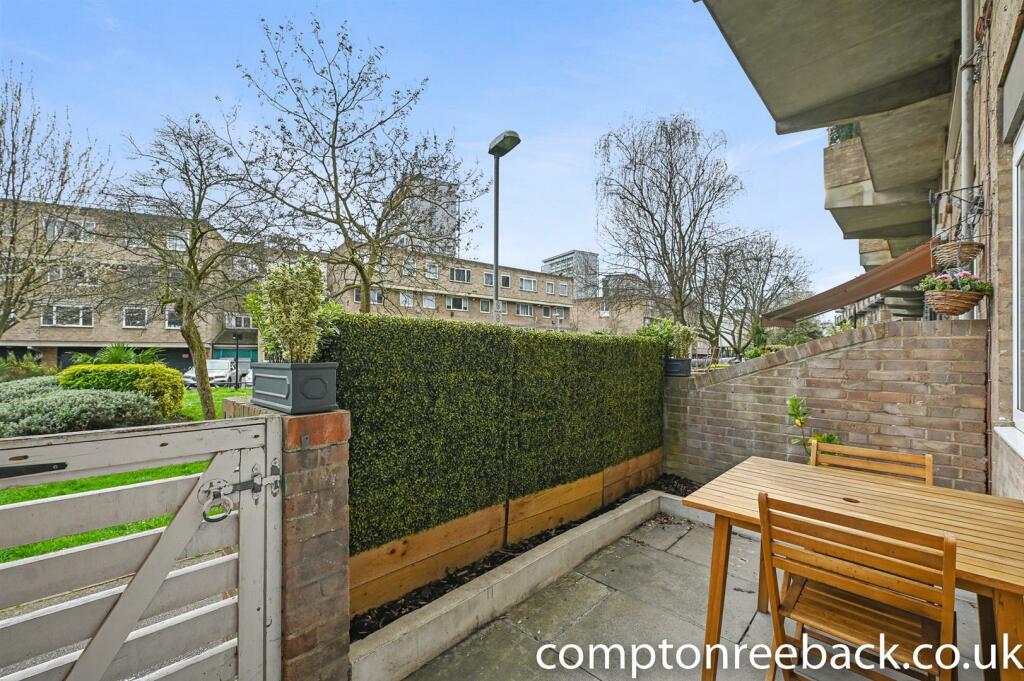 CR - 48 Downfield Close - Terrace1 (1).jpg