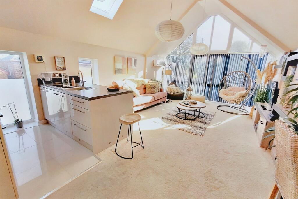 Open-Plan Living Spa