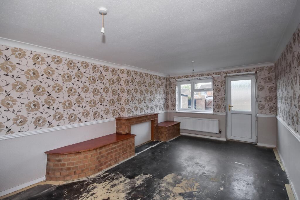 48 Kent Road, Huntingdon, Cambridgeshire, PE29 7JL