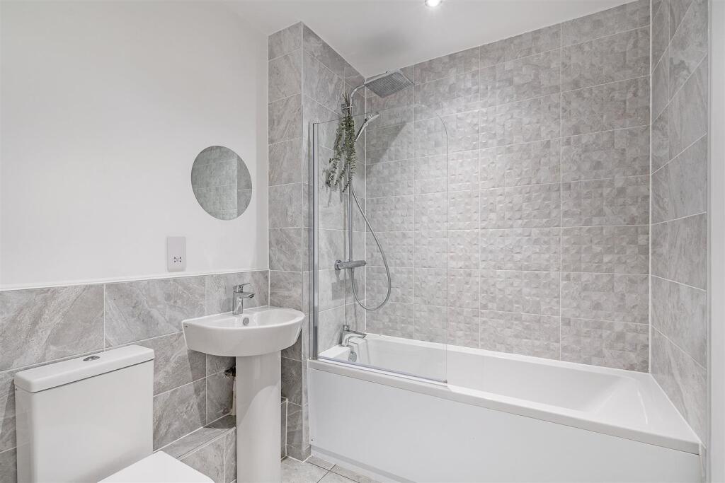 Apartment 9 Carlton Lodge_6.jpg