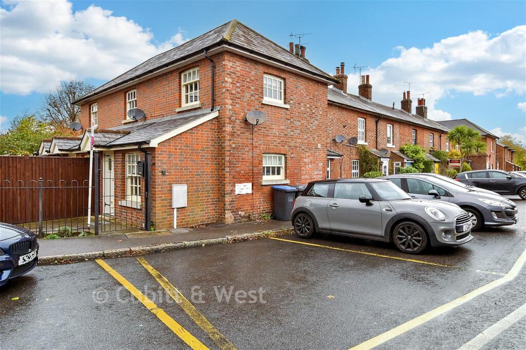 Driveway/Parking.