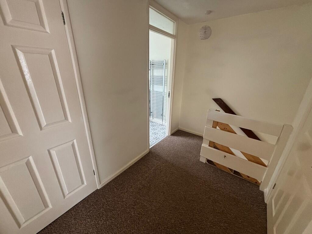 05aae08a-WhatsApp...