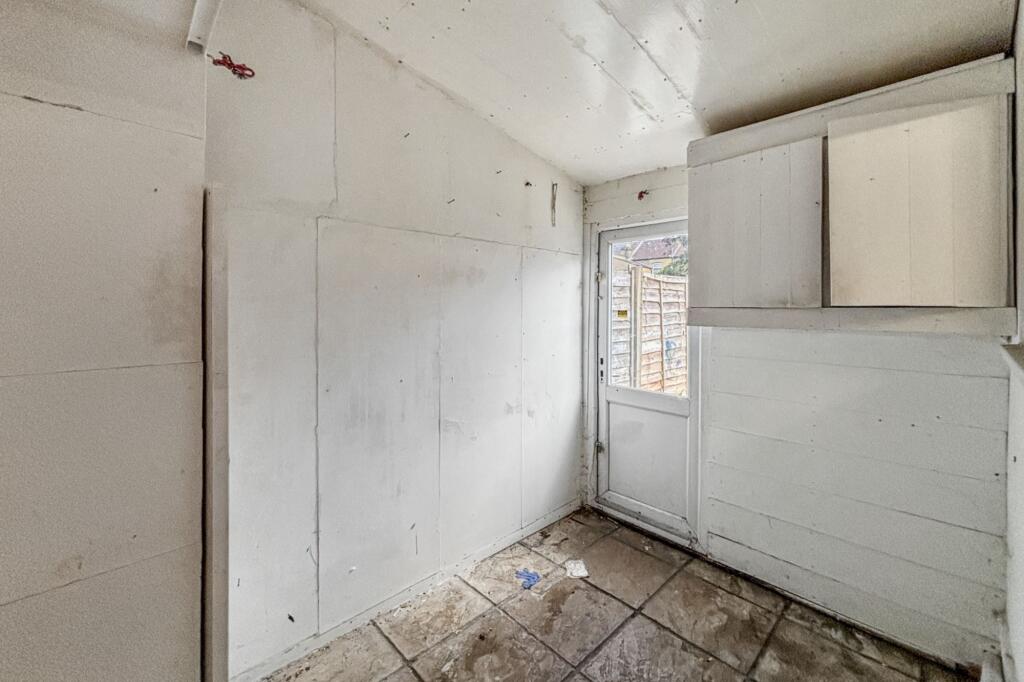 62 Cavendish Road, Edmonton, London N18 2LS