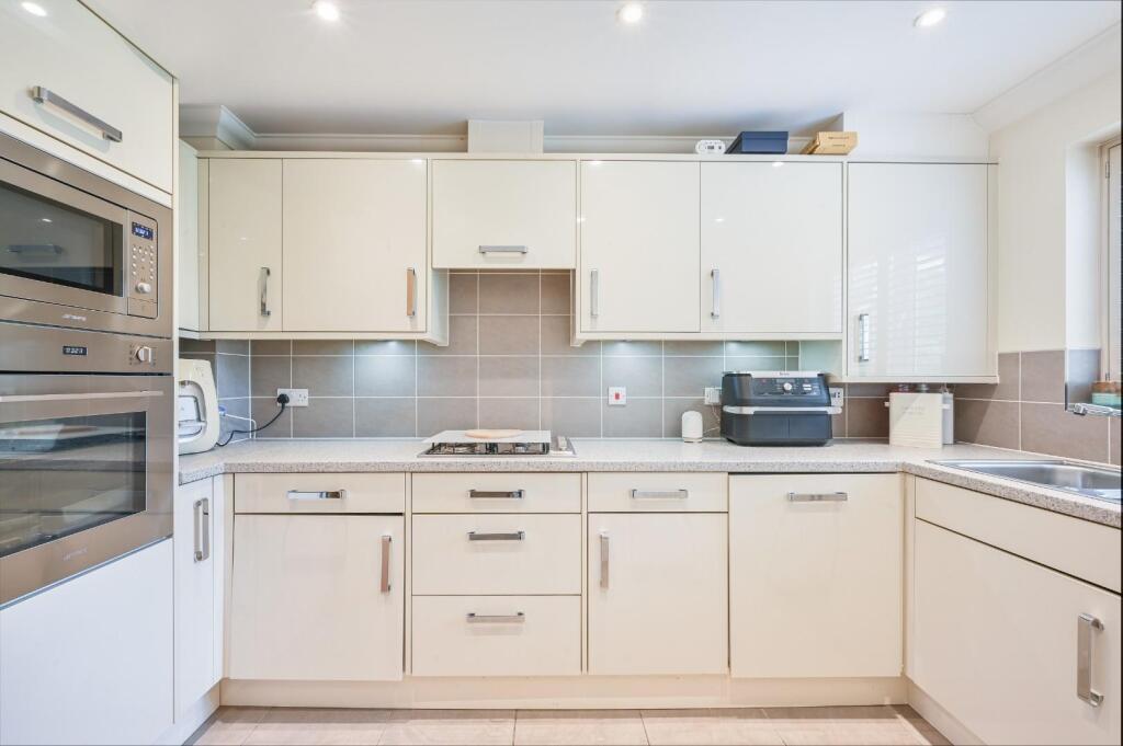 ANMER CLOSE,  (7).jpg