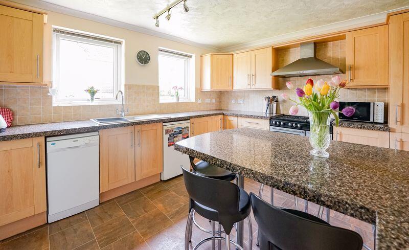 Kitchen - Breakfast Room