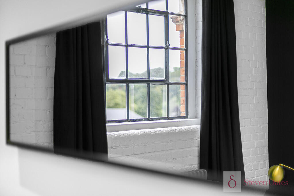 31_38213_watermar...