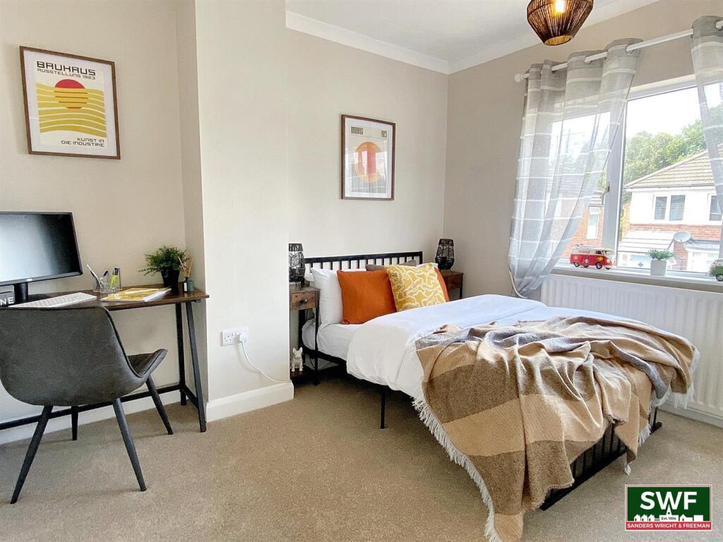 Bedroom2.2.jpg
