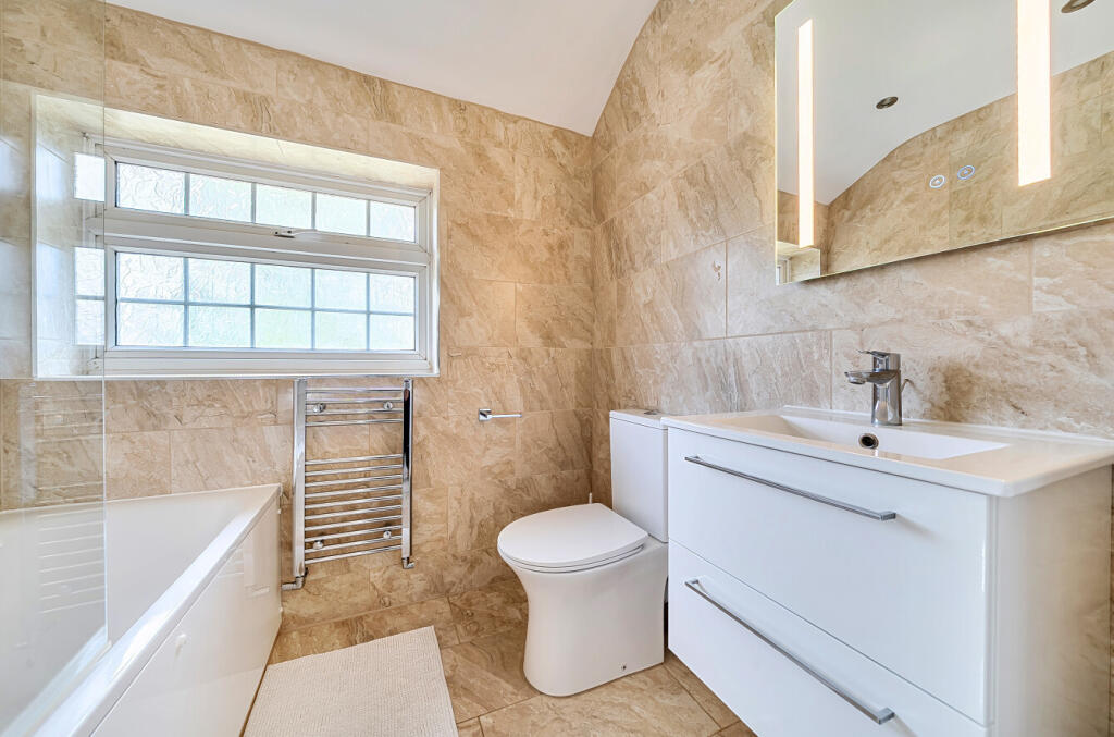 1358536-13-68d2a9...