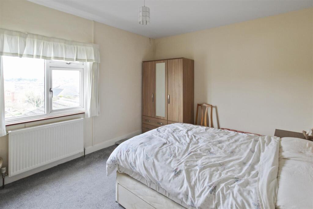 Finedon Road  (14).jpg