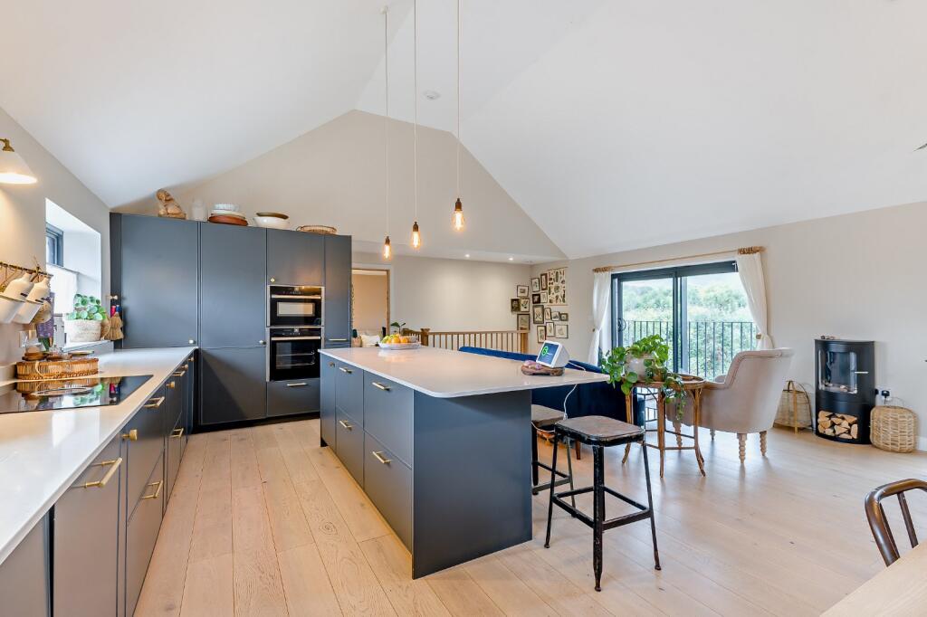 Kitchen/Sitting