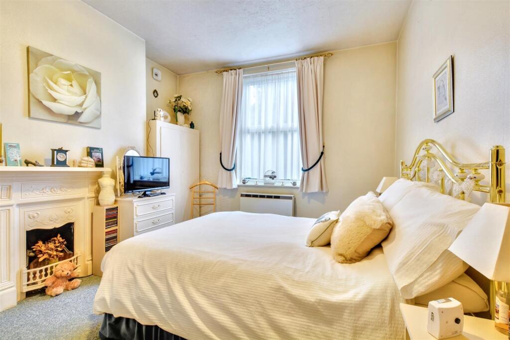 Bedroom Two_1.jpeg