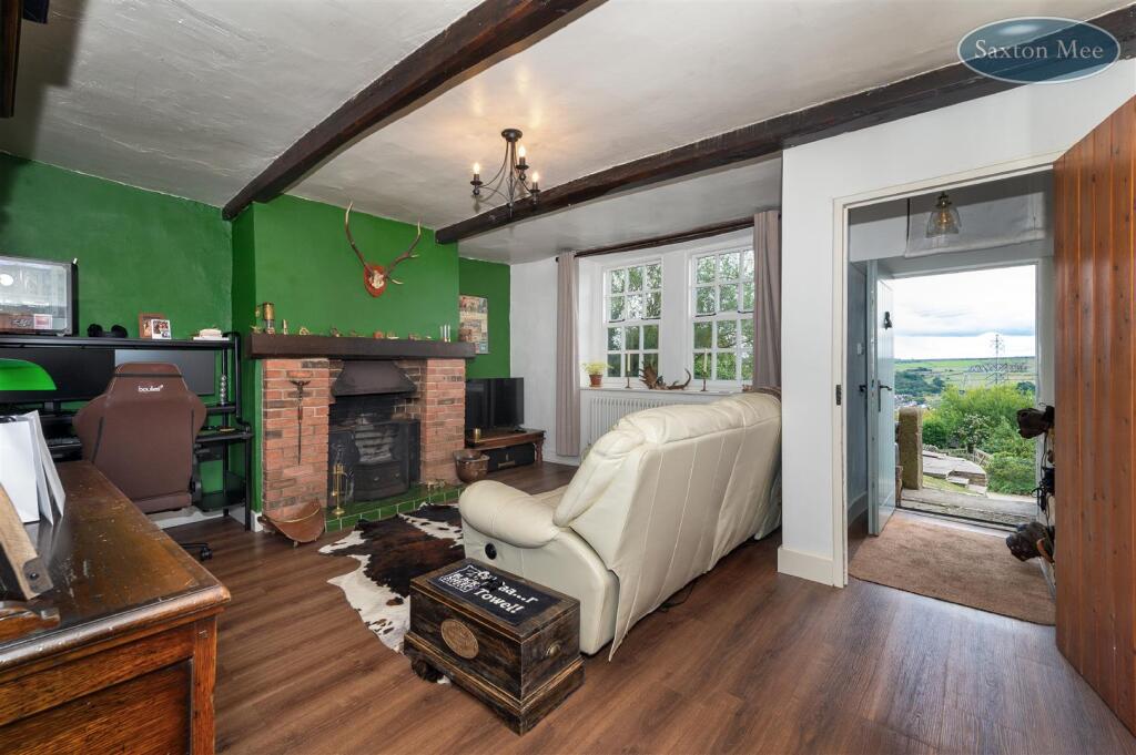 4 BRIERY BUSK FARM - lounge 1306.jpg