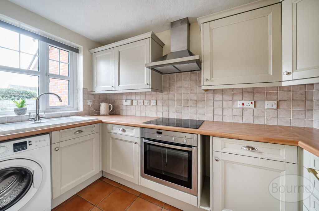 b679c929-4acd-408...