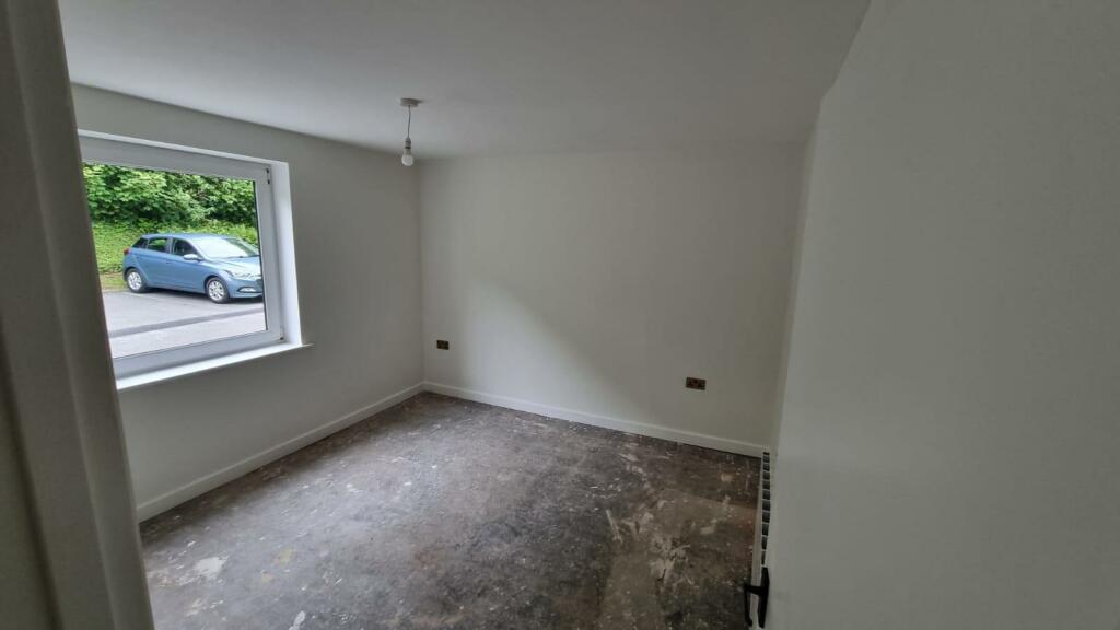 8HC Bedroom 1 3.jpeg