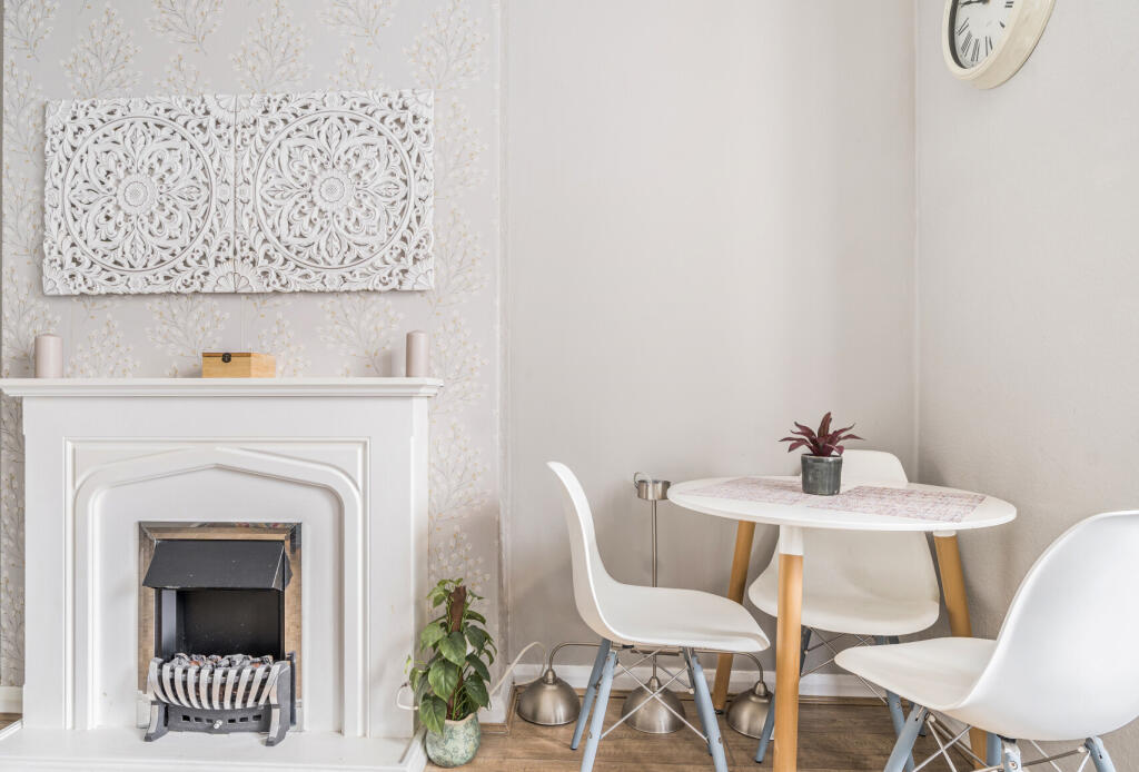 1362175-18-68de8a...