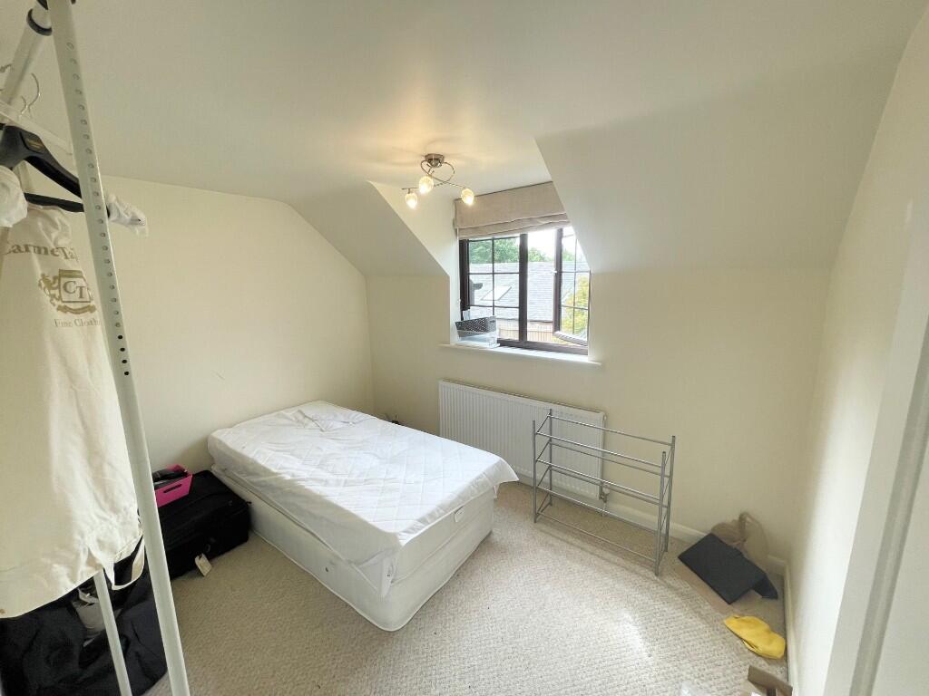 Bed 3 double