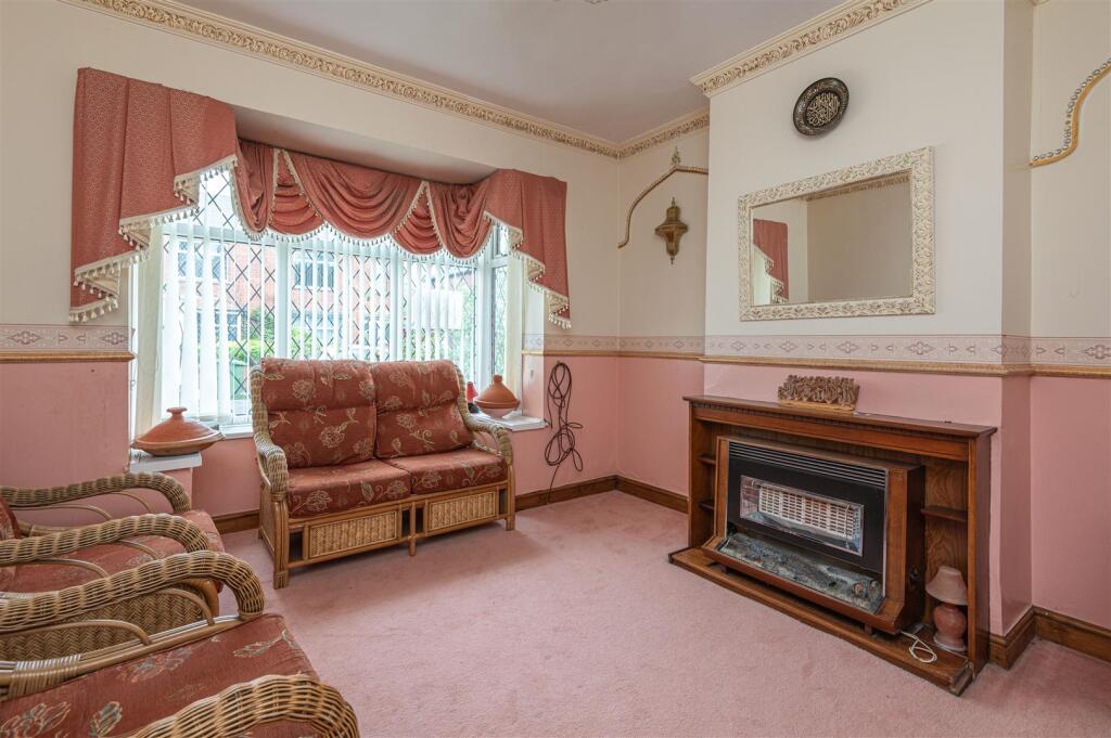 8 Mavis Road Lounge.jpg