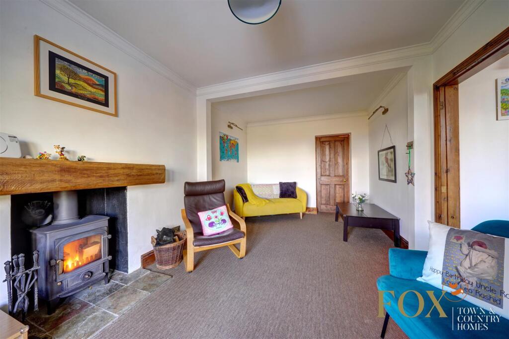 35 Wyche Rd (11).jpg