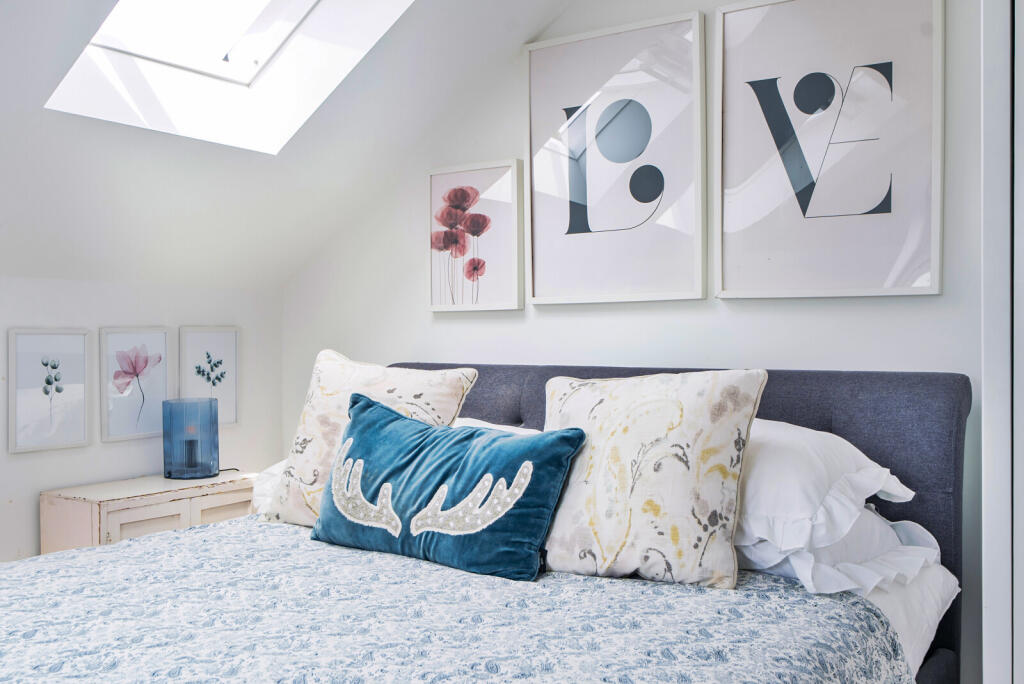 1311579-7-68653c7...