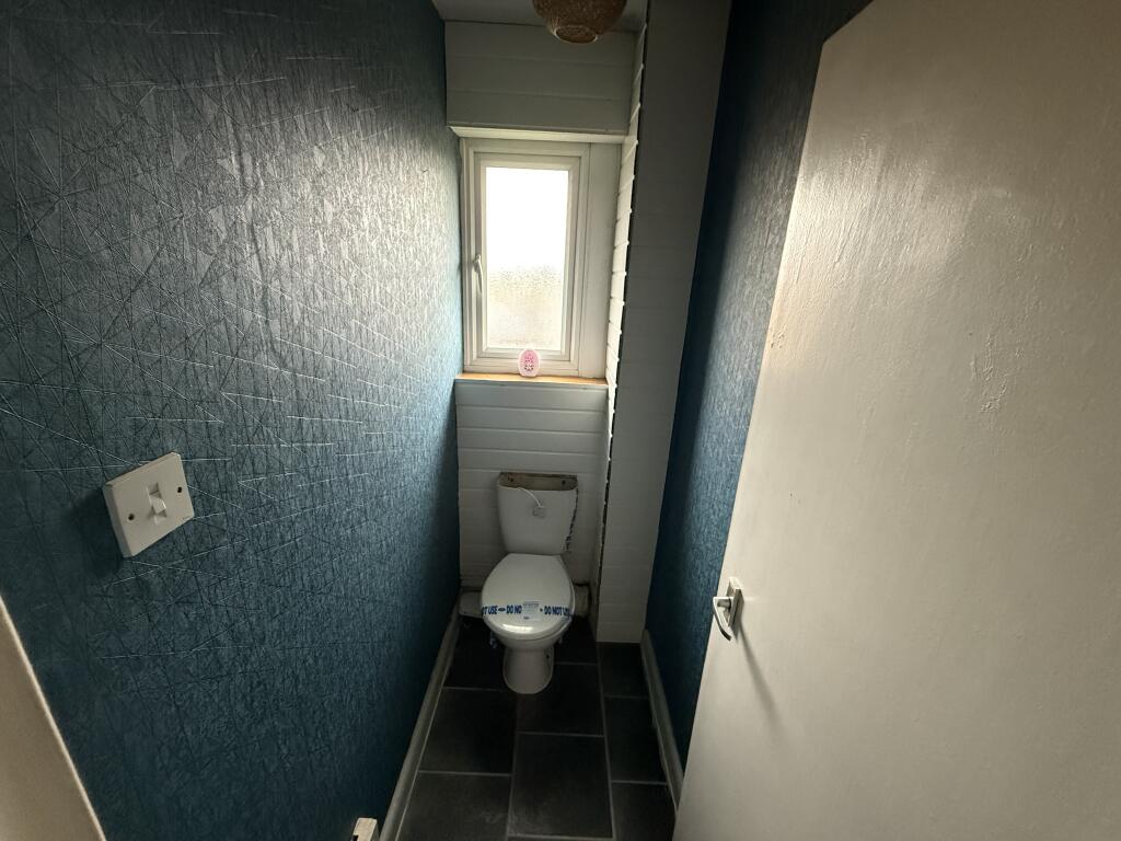 Photo 21-10-2025  09 27 10 T202510211344.jpg