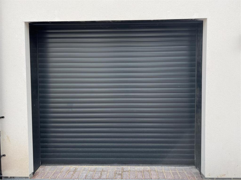 Integral Garage