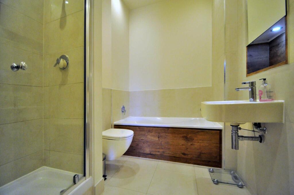 Photo 05