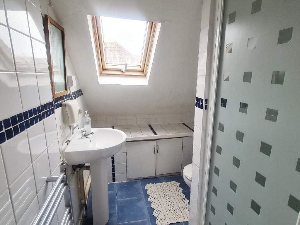 En-Suite 3