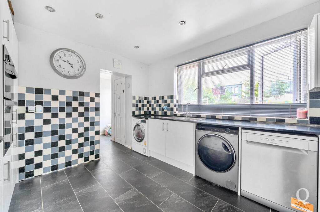 7c00d0ff-3955-4ef...