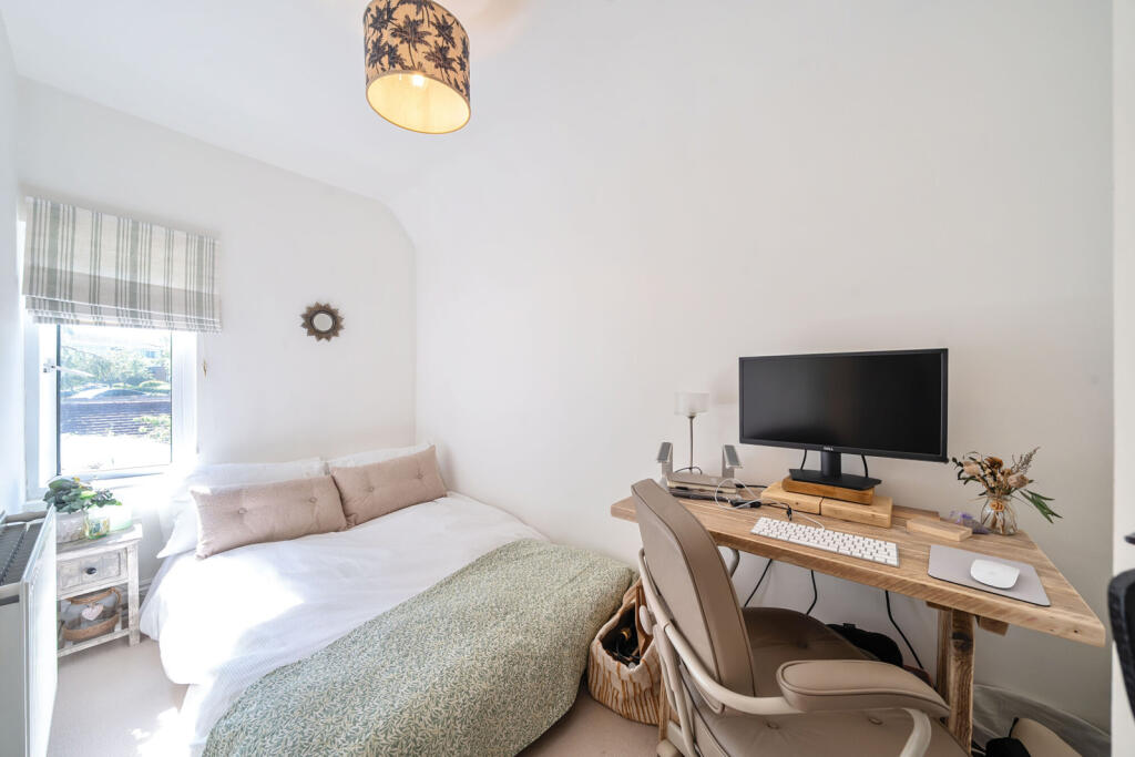 1299316-24-683042...