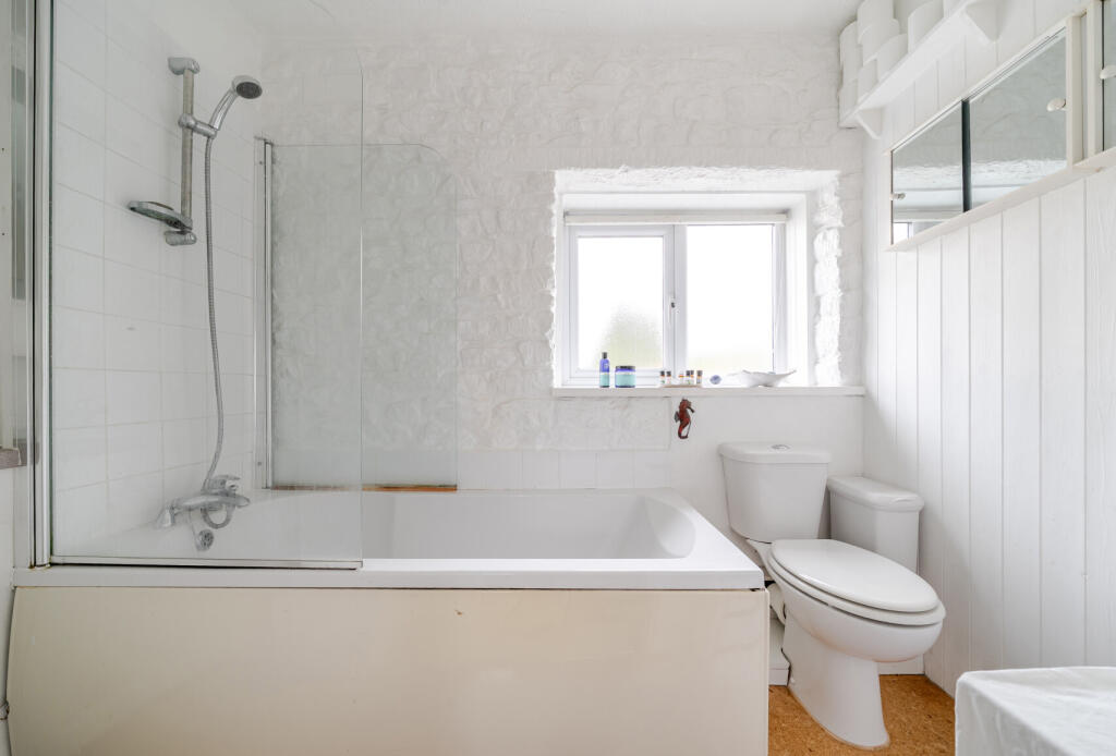 1327780-9-689cab4...