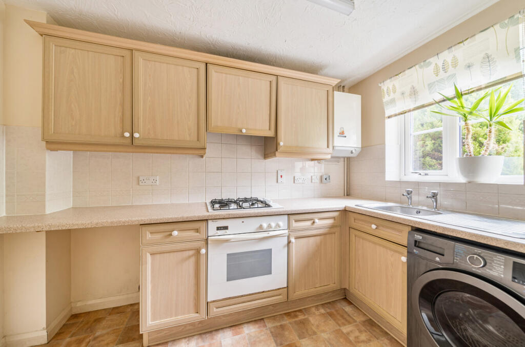 1341342-1-68a6fb7...