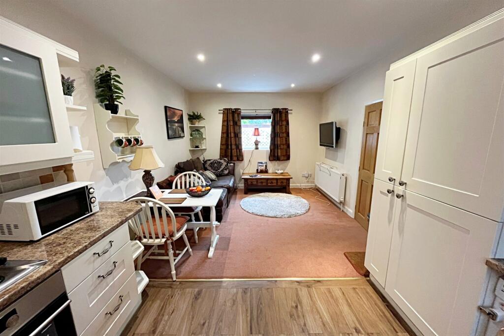 Living Room/Kitchen