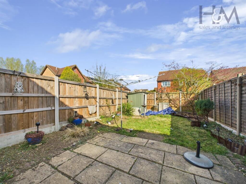 Chepstow Close, Stevenage, SG1 5TT