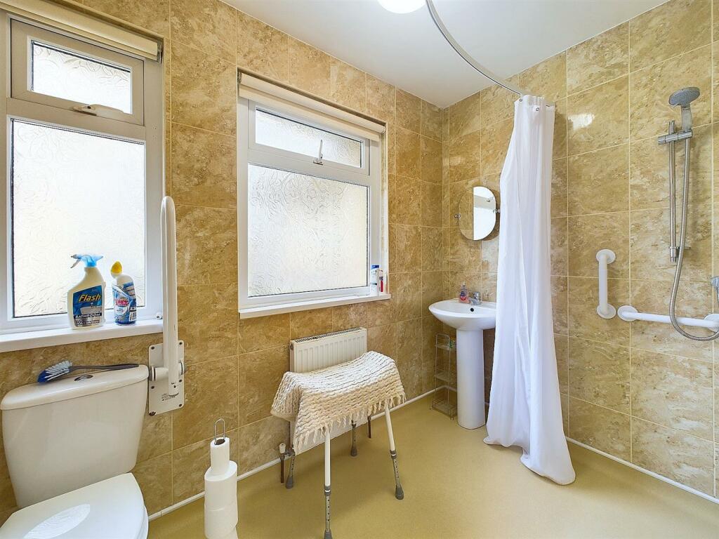 Wet Room.