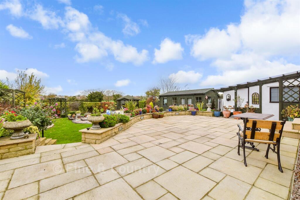 Patio / Decking