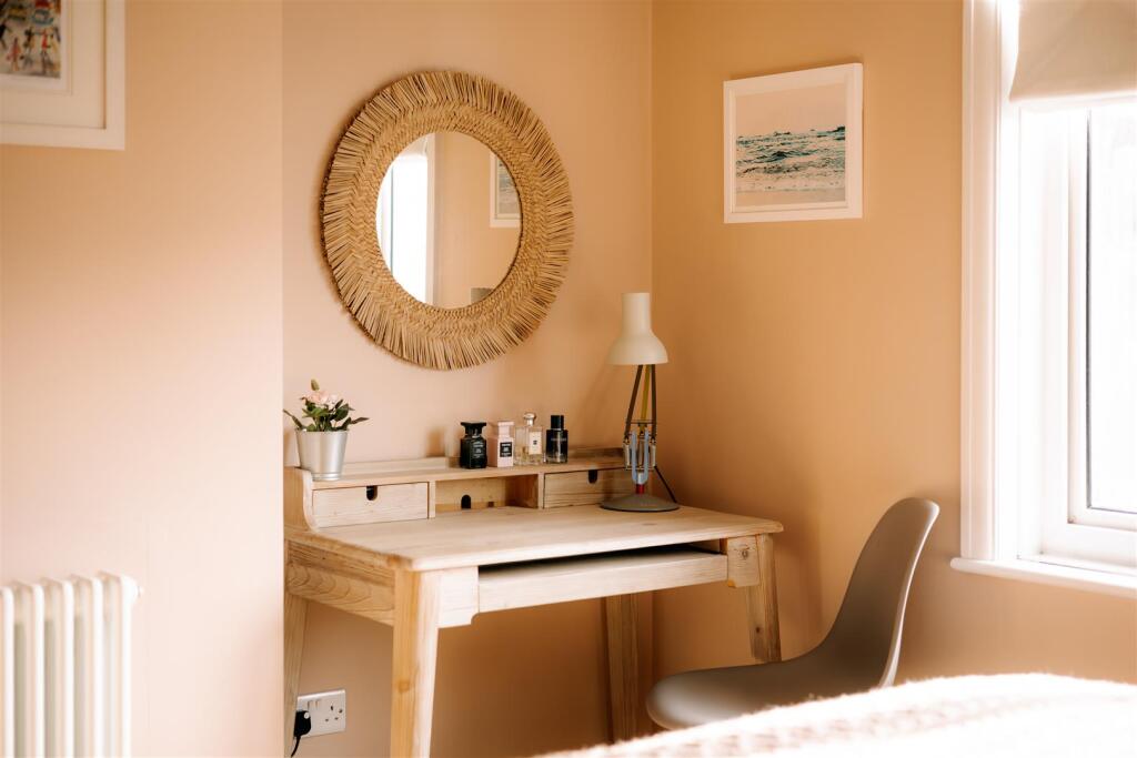 Bedroom 2-3