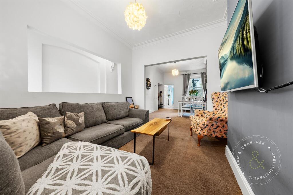 Treharris Street (3).jpg