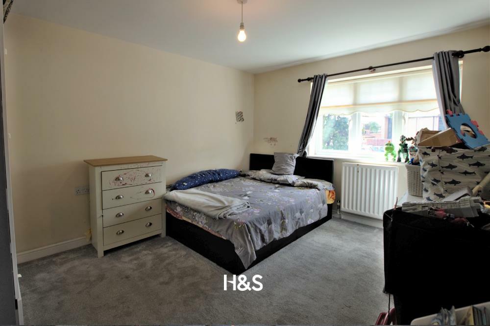 5 Cropthorne Gardens- Bedroom 3.jpg