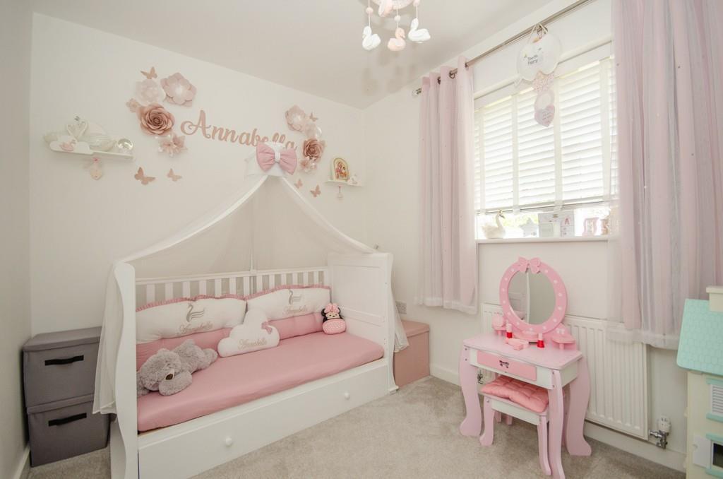 Bedroom 4.jpg