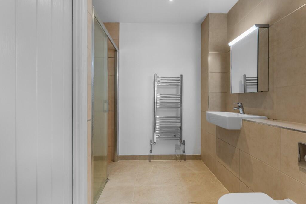 Ensuite Shower Room