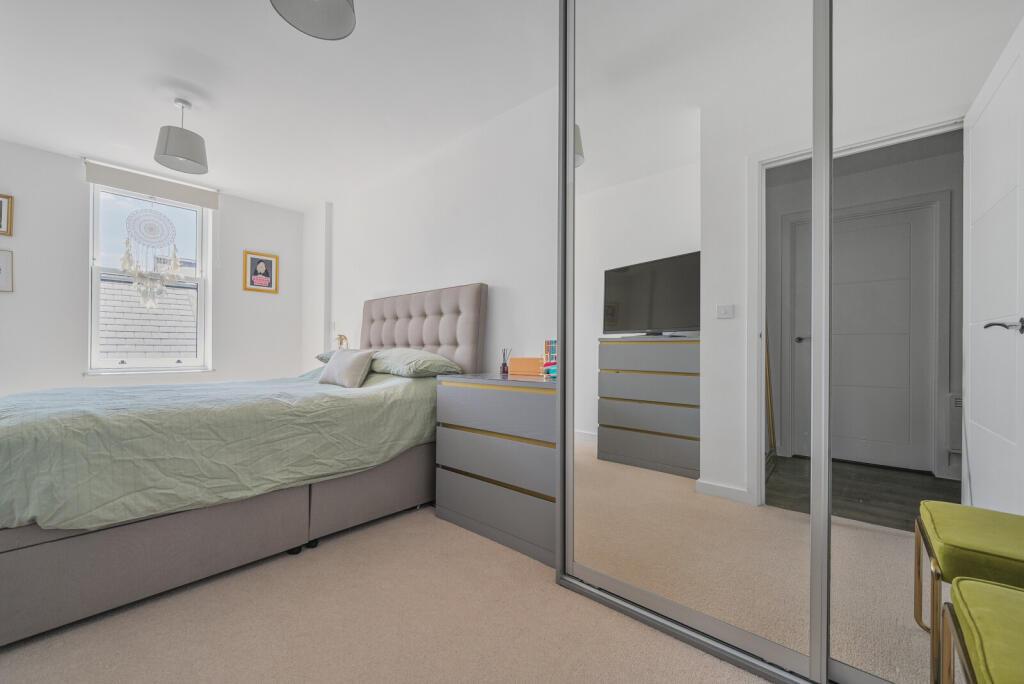 23-681a2c84aa54f-...