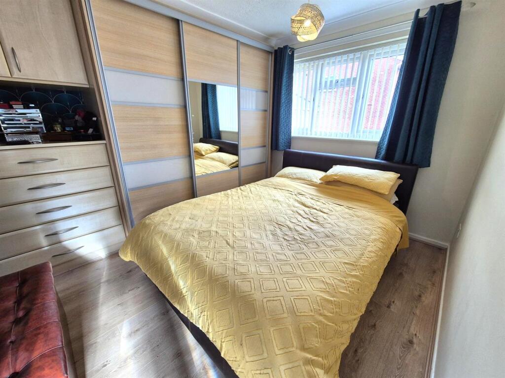 Bedroom No.1