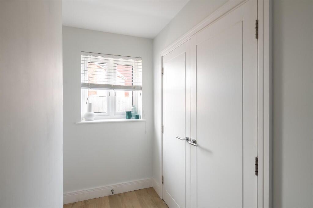 Fitted Storage
