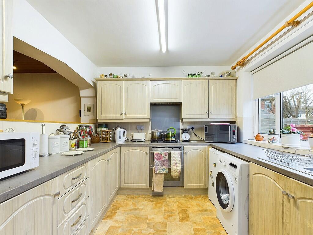 CAM03582G0-PR0074...