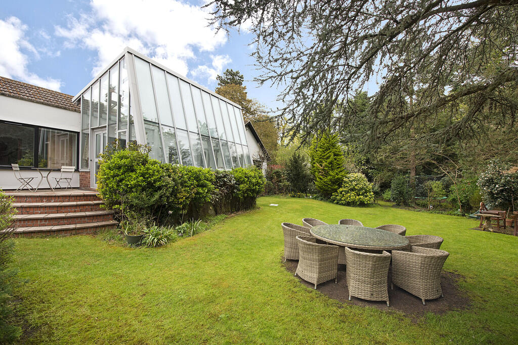 67 Horsecroft Roa...