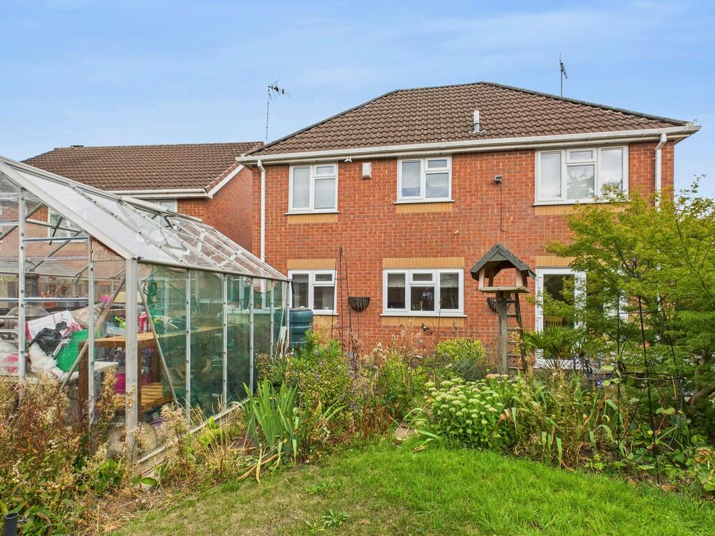 CAM03582G0-PR0136...