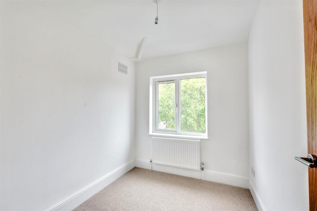 Bedroom 3.jpeg