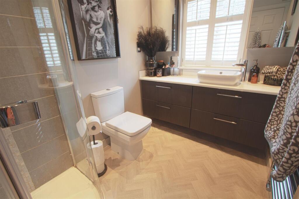 DOWNSTAIRS SHOWER ROOM