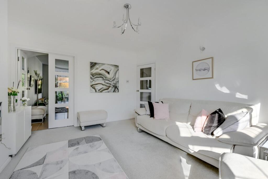 BRIARWOOD ROAD, 63.jpg