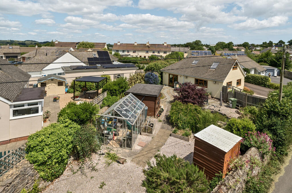 1304090-1-683dac9...